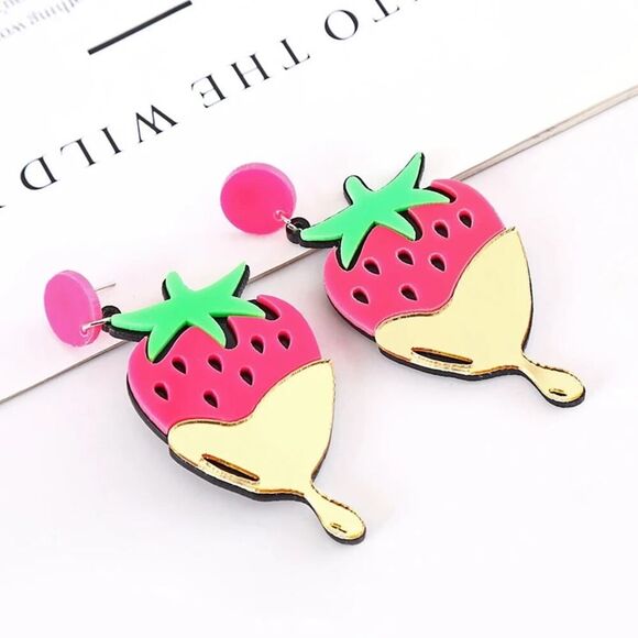 Pink Strawberry Dripping Gold Acrylic Earrings Fun‎ Statement Jewelry - Picture 2 of 3